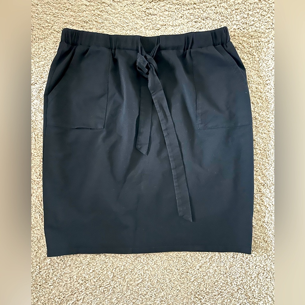 Elegant Black Skirt